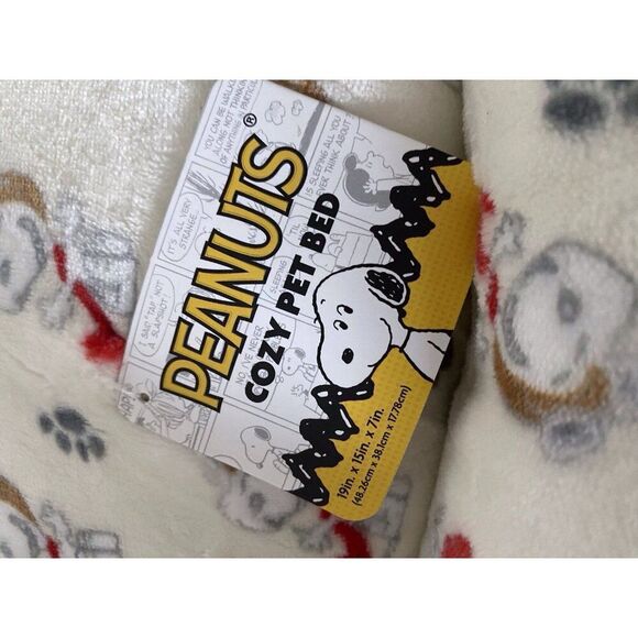 Peanuts Snoopy Small Dog Pet Cozy Cuddler Bed Flying Ace Paw Prints 19 X 15 X 7” - Picture 2 of 15